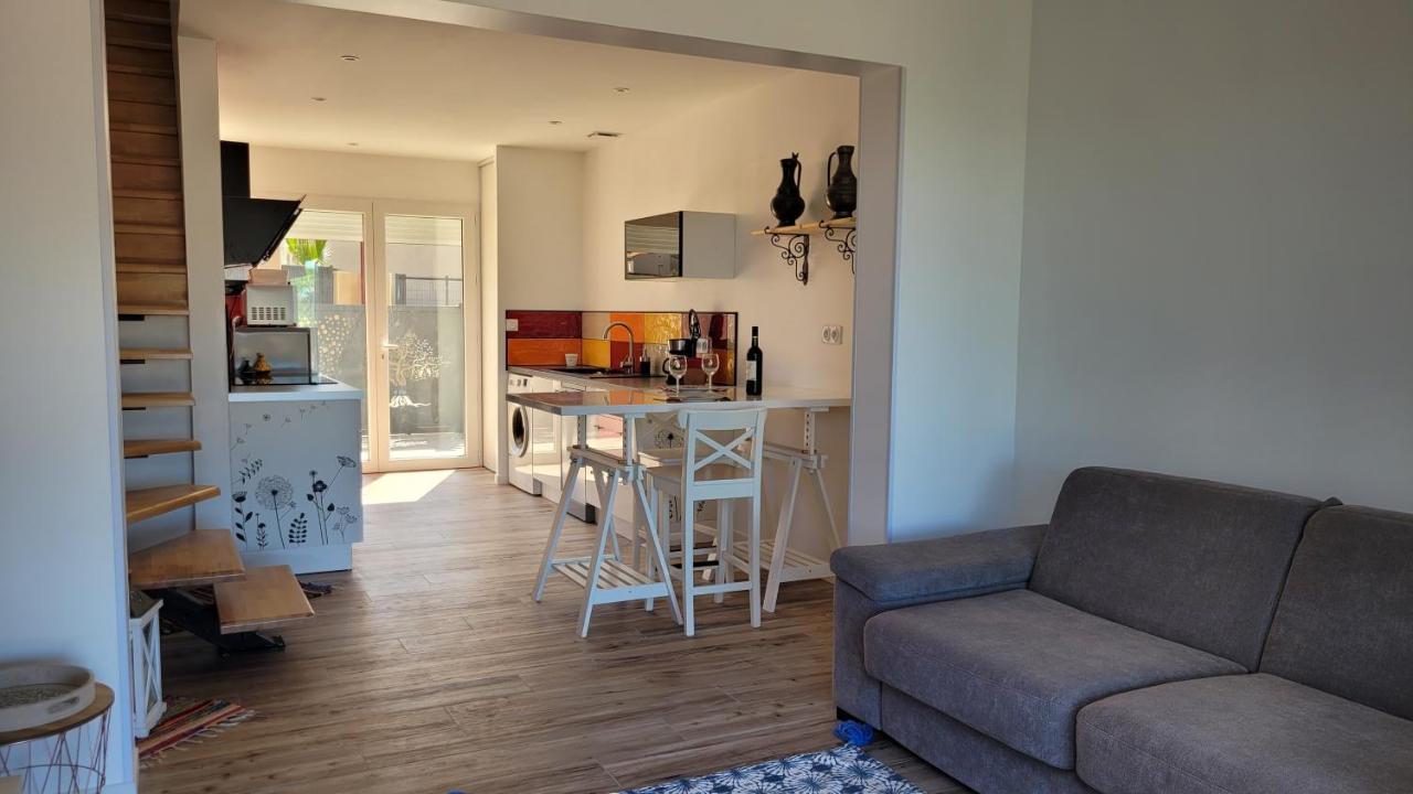 Gite Du Soleil Maison Lumineuse Avec Terrasse Solarium Parking Prive Sorède Eksteriør billede
